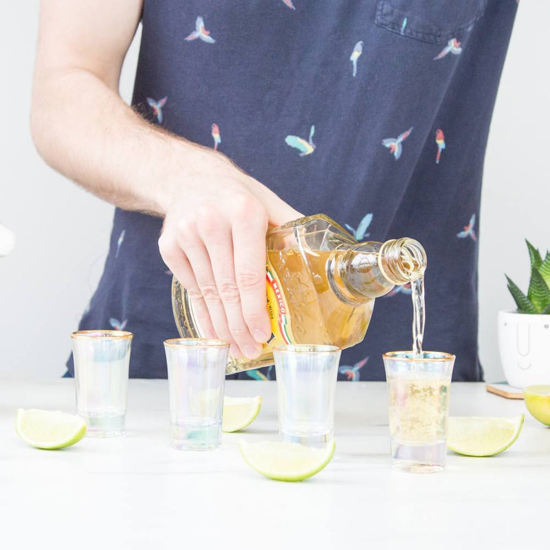 Pouring-Rainbow-Shot-Glass-Set-Delivery
