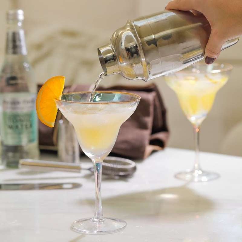 rainbow-margarita-cocktail-glasses