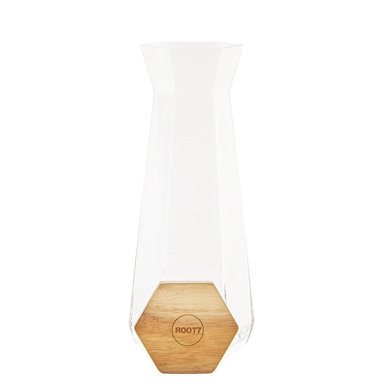 Geometric-Glass-Carafe-with-Lid-delivery